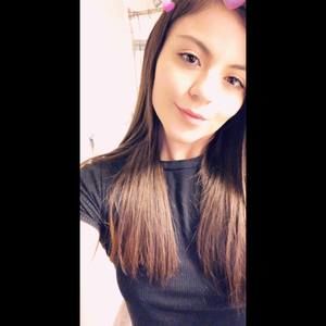 Meet your Posher, Adriana